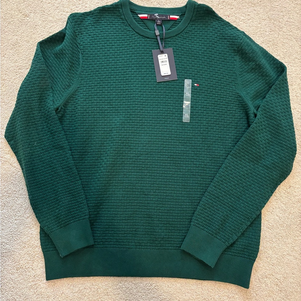 Tommy Hilfiger Men's Dark Green Crewneck Sweater